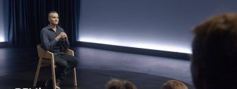 V. Completa. En un mundo adicto a la velocidad, la lentitud es un superpoder. Carl Honoré,escritor
