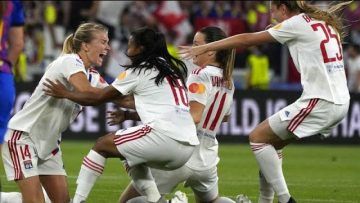 La lionesas arrasan en la final de la Liga de Campeones frente al Barcelona